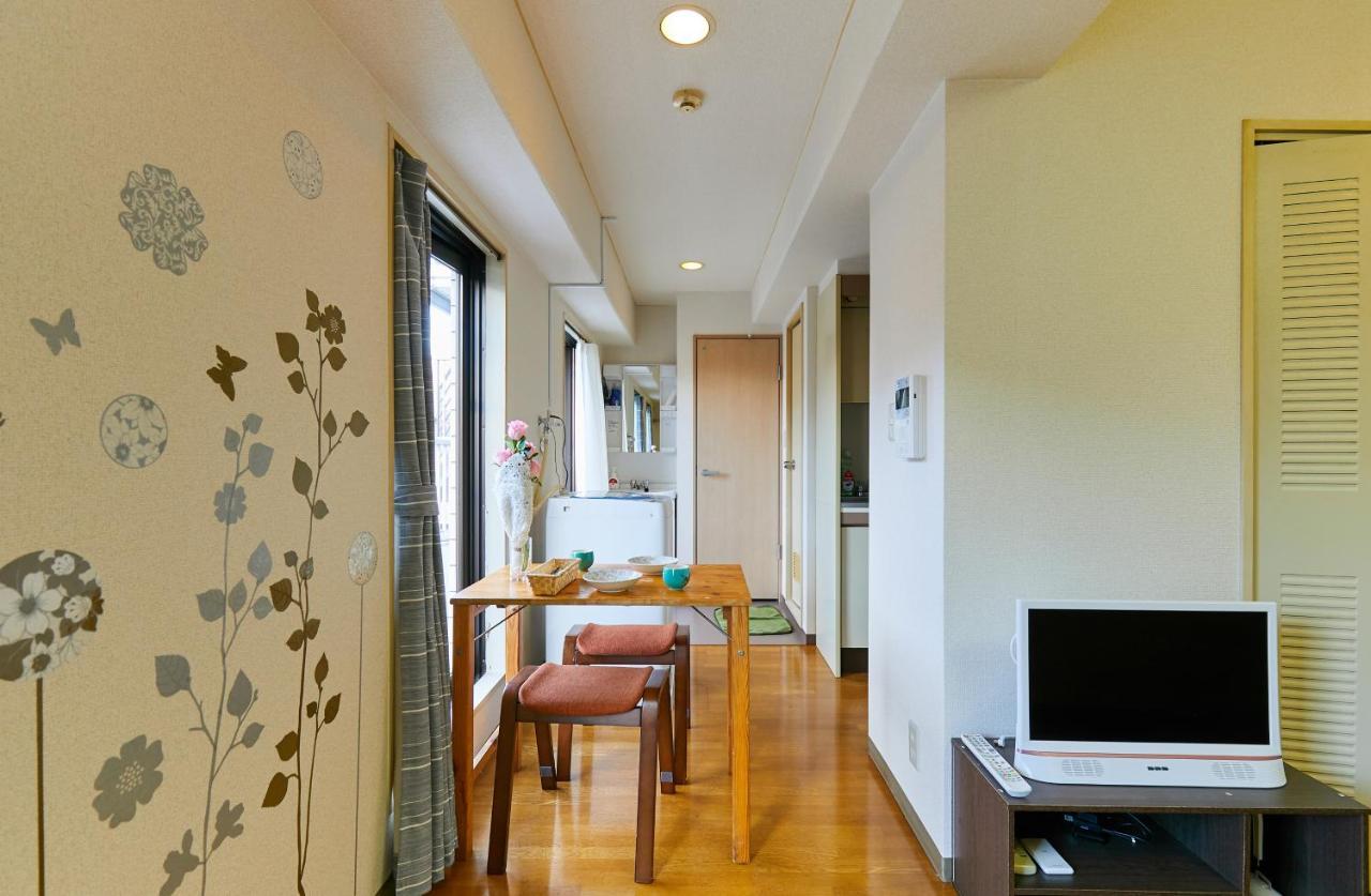 Nishishinjuku Colorbee Apart Big Balcony
